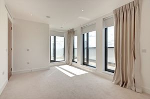 Photo 6- click for photo gallery